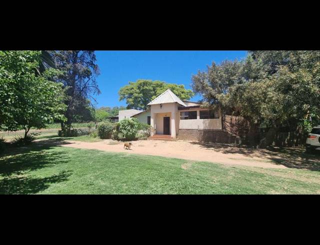 FARM FOR SALE IN MNANDI